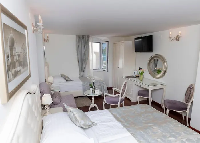 Deluxe Collection Kastel - Depadanse Hotel Split