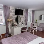 Deluxe Collection Kastel - Depadanse Otel Split