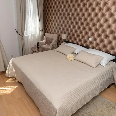 Deluxe Collection Kastel Hotel 4*