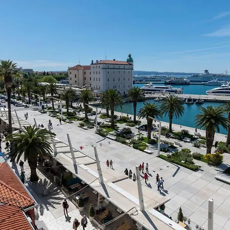 Deluxe Collection Kastel Hotel