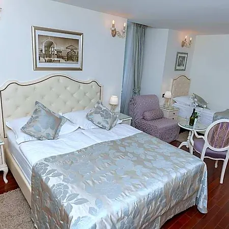 Deluxe Collection Kastel - Depadanse 4* Split