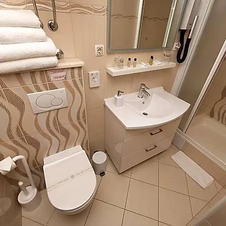 Hotel Deluxe Collection Kastel - Depadanse
