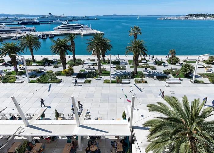 Deluxe Collection Kastel - Depadanse Hotell