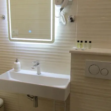 Deluxe Collection Kastel - Depadanse